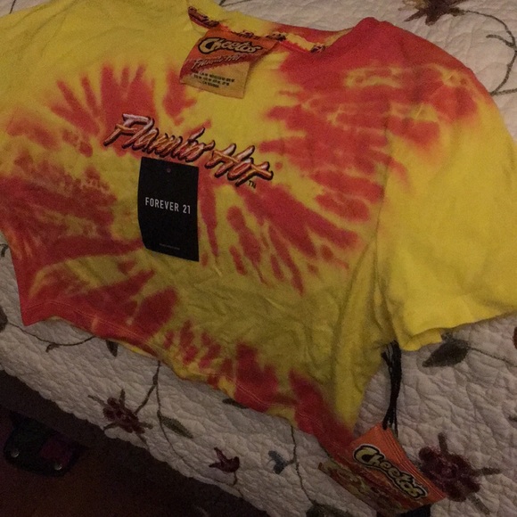 Forever 21 Tops - Flamin Hot Crop 🥵 Forever 21 Cheetos Top Forever 21 Tops - Flamin Hot Crop 🥵 Forever 21 Cheetos Top